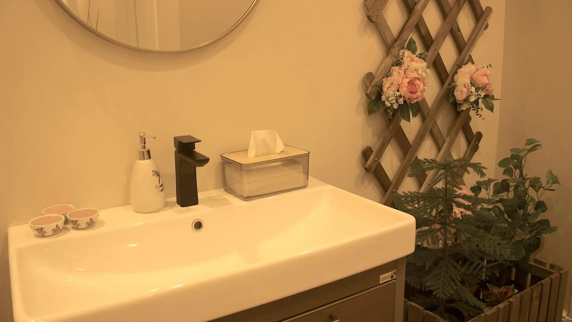 Cozy Apartment, Two Bedroom, Full Kitchen Riyadh 0*,